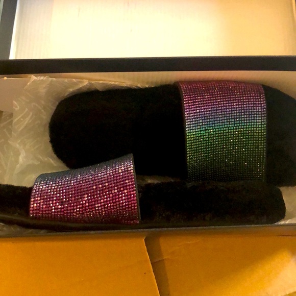 ❌SOLD❌ NIB [INC International Concepts] Feymin Rainbow Fur Slides Women's Sz 6 - Picture 5 of 5